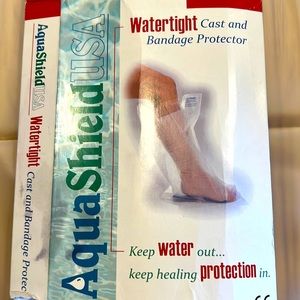 AquashieldUSA Watertight Cast and Bandage Protector Half Leg